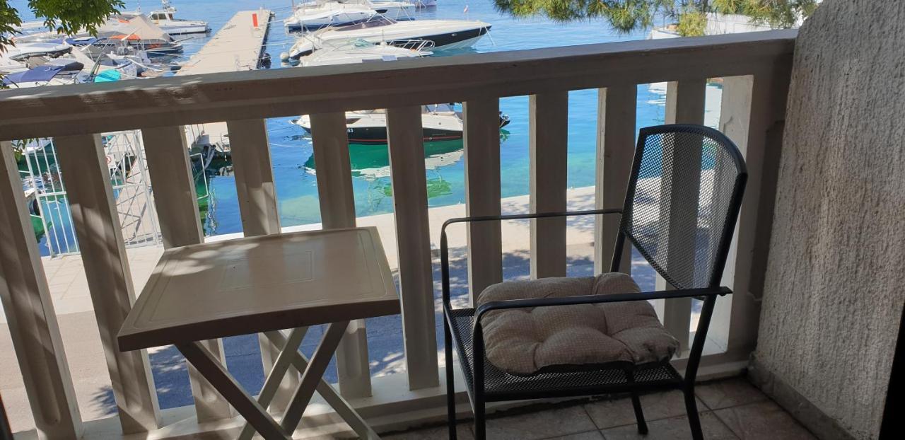 Apartmani Dea Jadranovo Exterior foto
