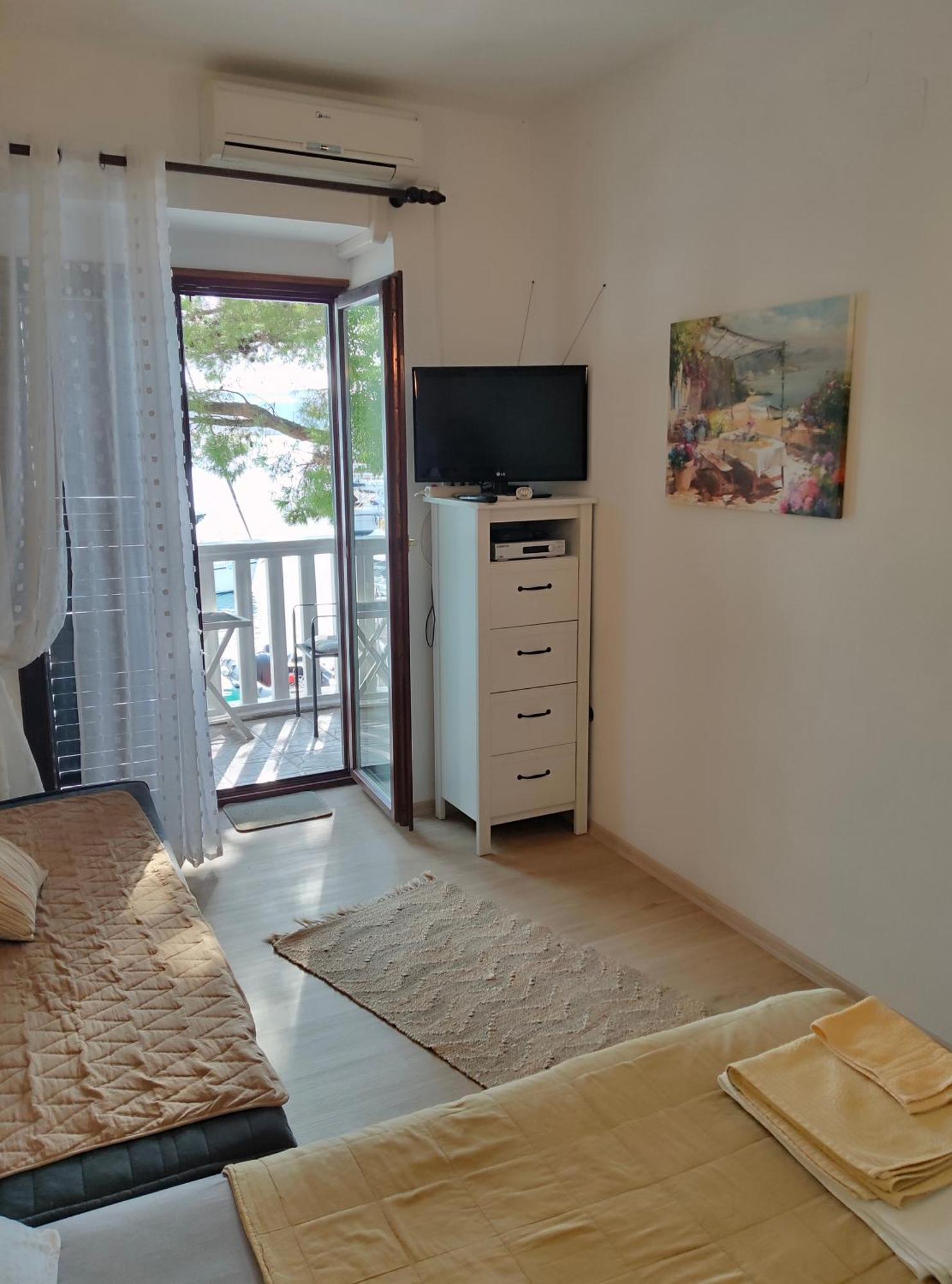 Apartmani Dea Jadranovo Exterior foto